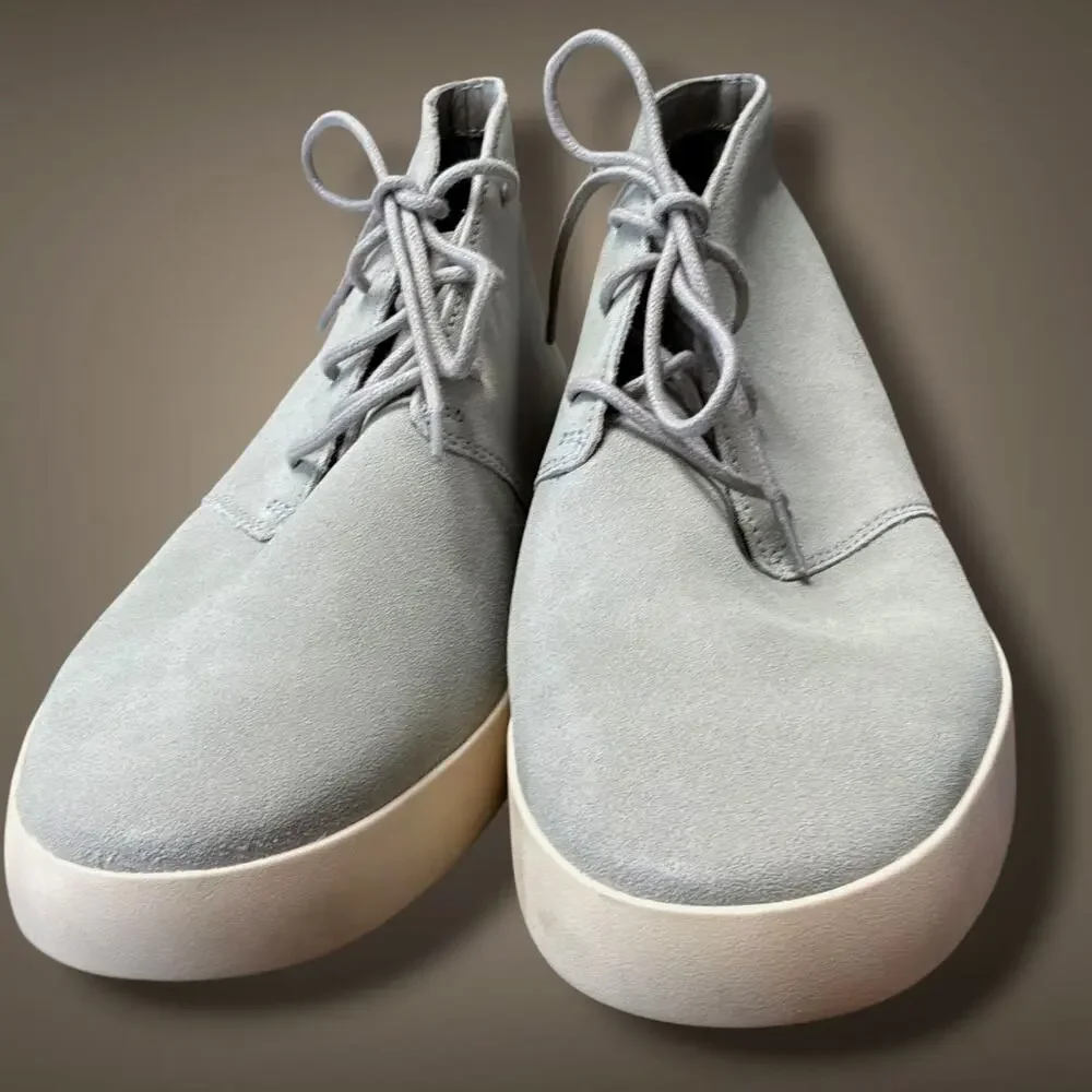 Men's Size 9 EVERLANE Cool Gray Suede Desert Boot 0721 Excellent Condition